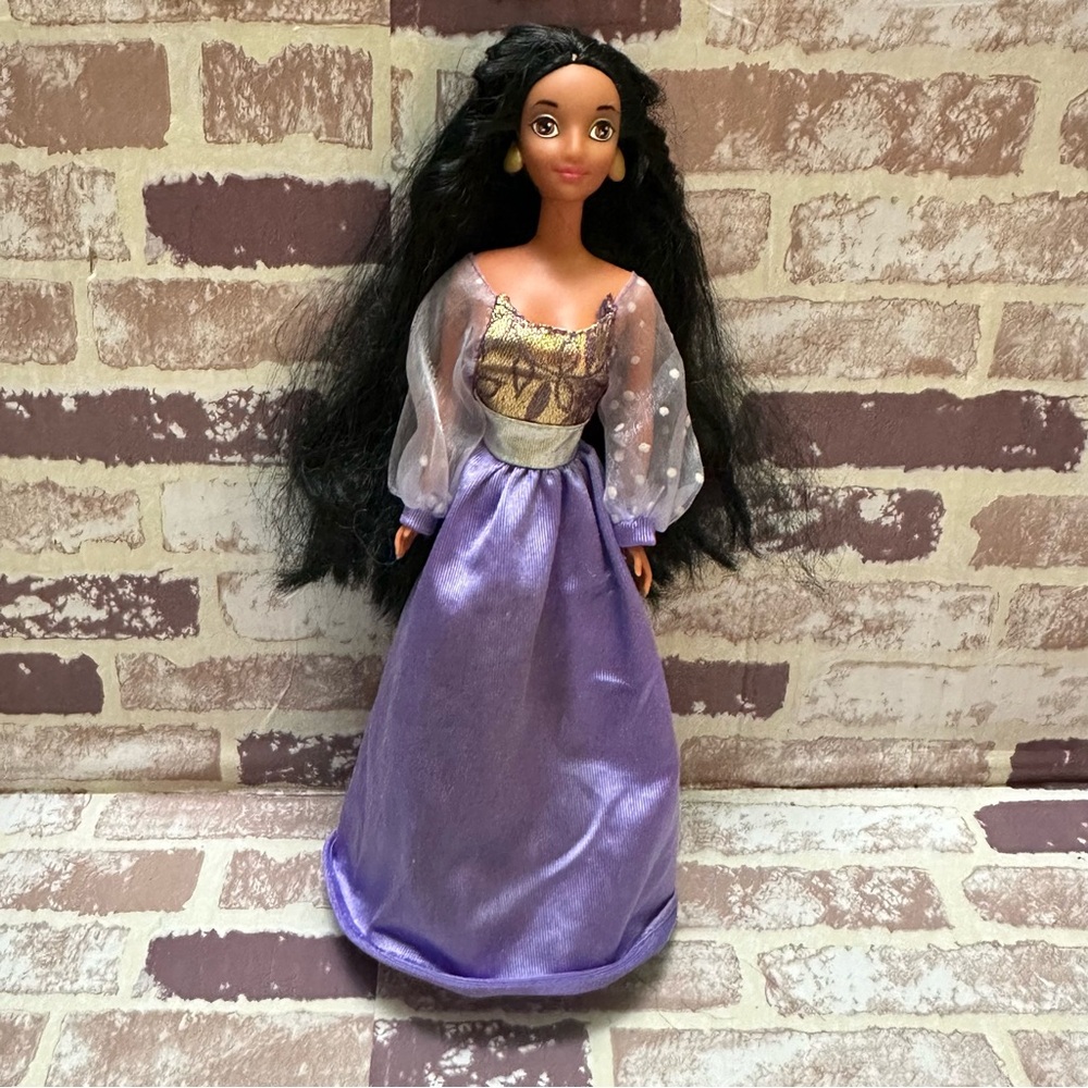 Disney Princess Jasmine  Doll in Purple Gown